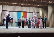 TAINA FERICIRII DOAR ÎN FAMILIE O GĂSIM