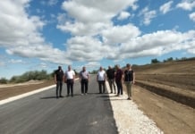 Au fost finalizate lucrările de reconstrucție a drumului local de acces L607 R34 în localitățile Antonești-Leca.